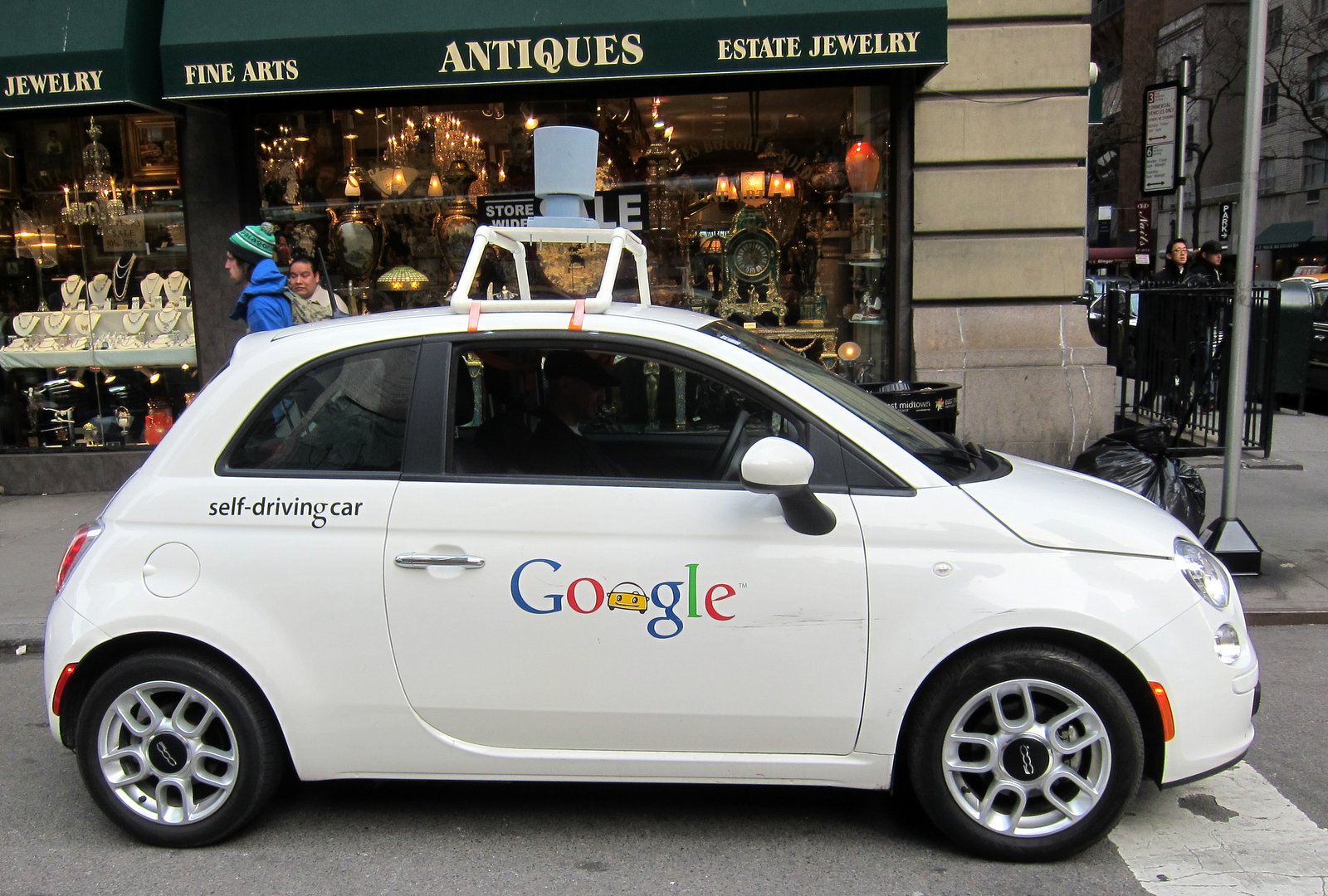  سيارة غوغل ذاتية القيادة  