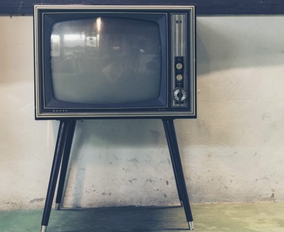 قصة اختراع التلفاز معلومات